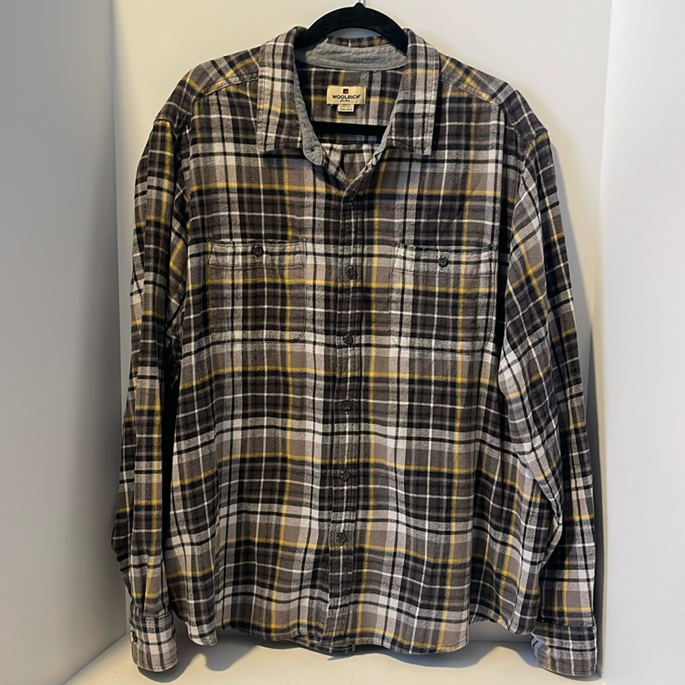 Woolrich Men’s Black & Yellow Plaid Flannel Shirt